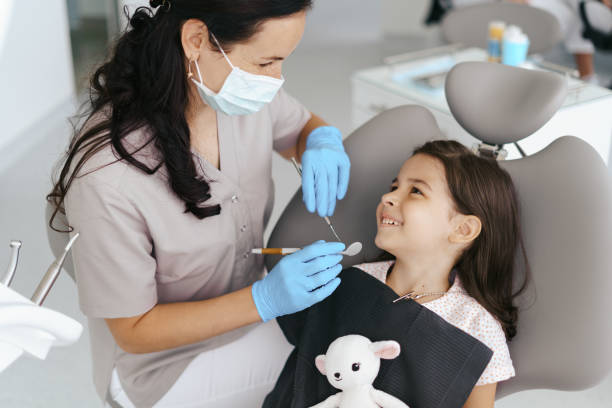 Best Emergency Dental Care for Broken or Chipped Teeth in Edina, MO